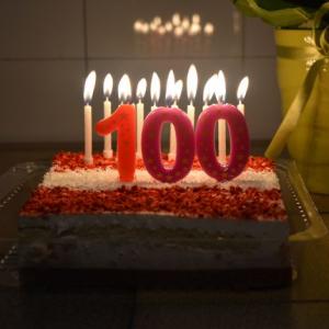 100